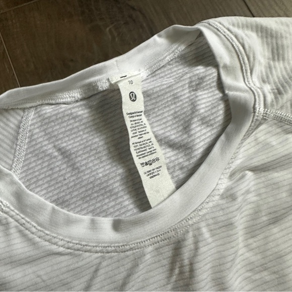 Lululemon Swiftly Tech Long Sleeve Shirt 2.0 Race Length - Size 10 - White - Picture 10 of 10